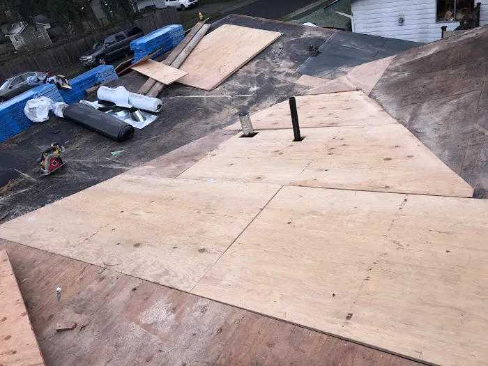 Top Notch Roofing LLC Picture 1