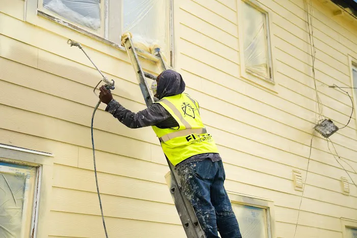 Five Star Homes NW Picture 4