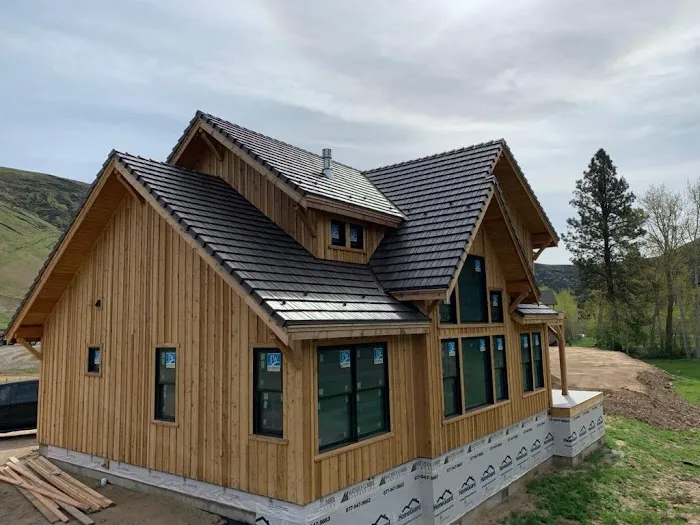 Four Seasons Roof & Remodel Service Picture 5