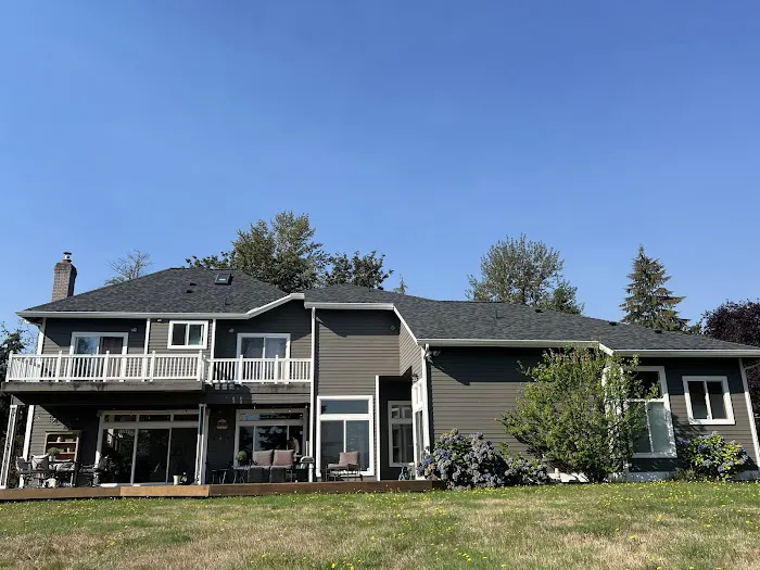 Elite Roofing & Remodel Picture 3