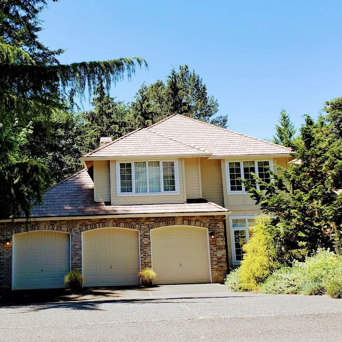 Legacy Roofing Northwest Picture 2