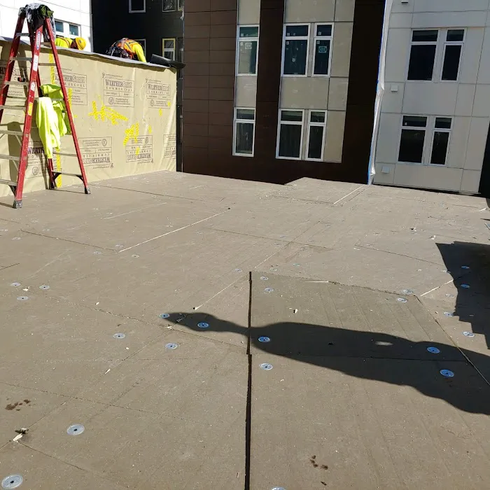 SQI Commercial Roofing Inc Picture 8