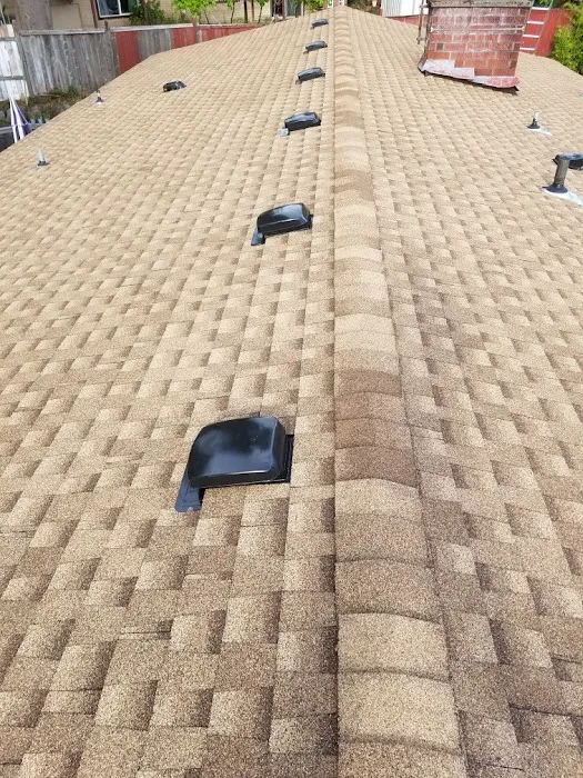 SALGADO'S ROOFING LLC Picture 9