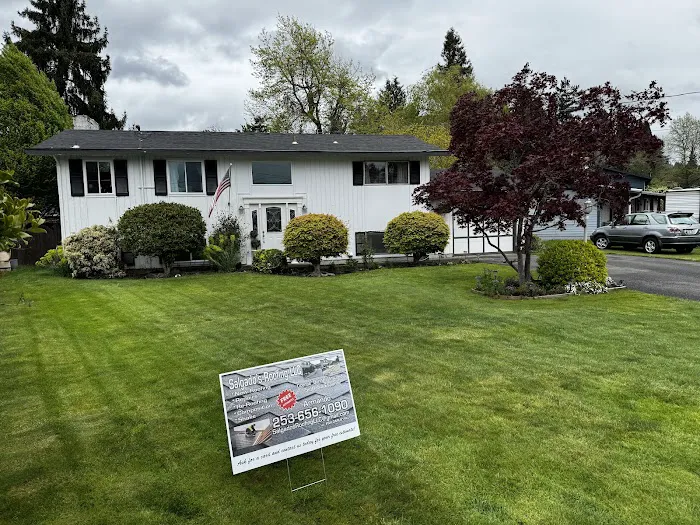 SALGADO'S ROOFING LLC Picture 3