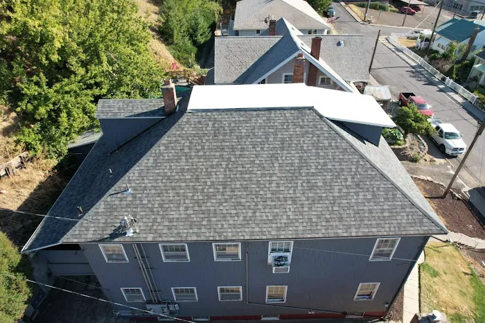 Flat Roof Pros — Roofing contractor for all types of roofs Picture 2