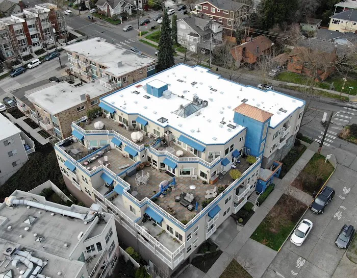 Flat Roof Pros — Roofing contractor for all types of roofs Picture 3