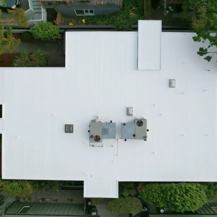 Flat Roof Pros — Roofing contractor for all types of roofs Picture 10