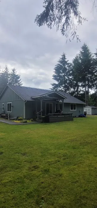 Emerald Sunrise Roofing Picture 1