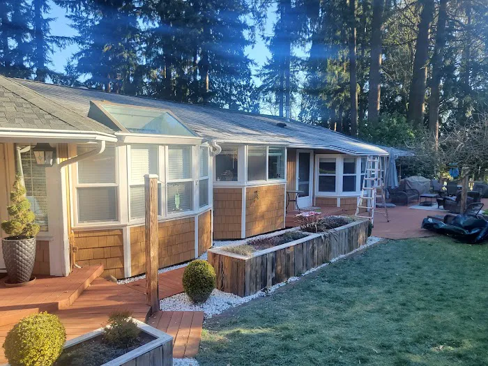 MAJOR LEAGUE ROOFING Picture 1