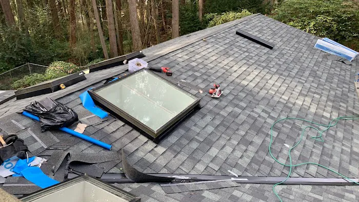 W Roofing & Decking Picture 1