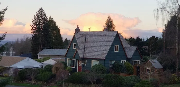 Four Seasons Roofing Picture 1