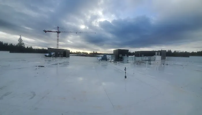 Chinook Roofing & Gutters Picture 7