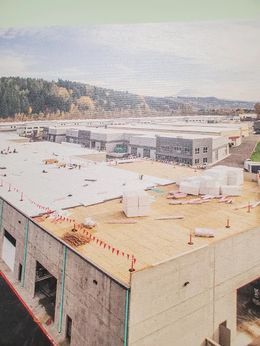 Chinook Roofing & Gutters Picture 1