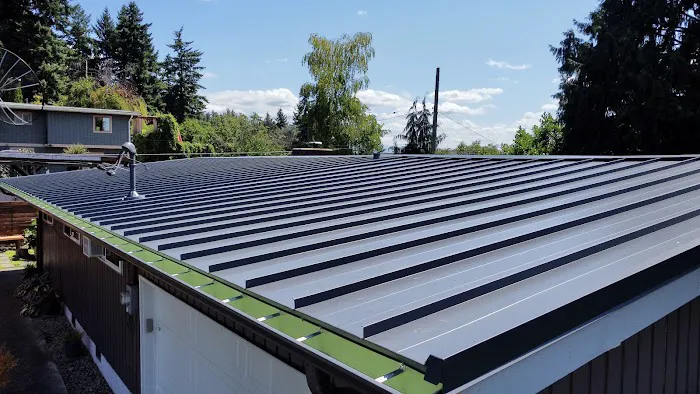 CORNERSTONE METAL ROOFING Picture 6