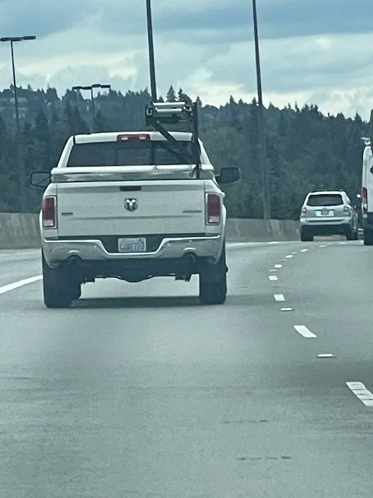 V & R Roofing Picture 2