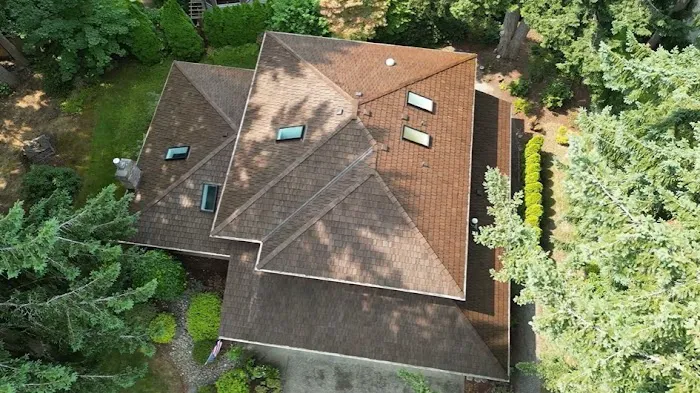 Tony's Roofing Picture 9