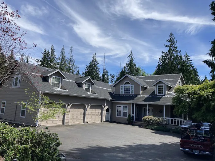 PERFECT VIEW ROOF CLEANING & CARE LLC. Picture 3