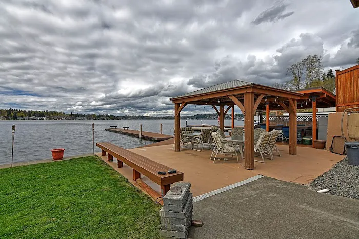 Hillcrest Homes LLC Picture 2