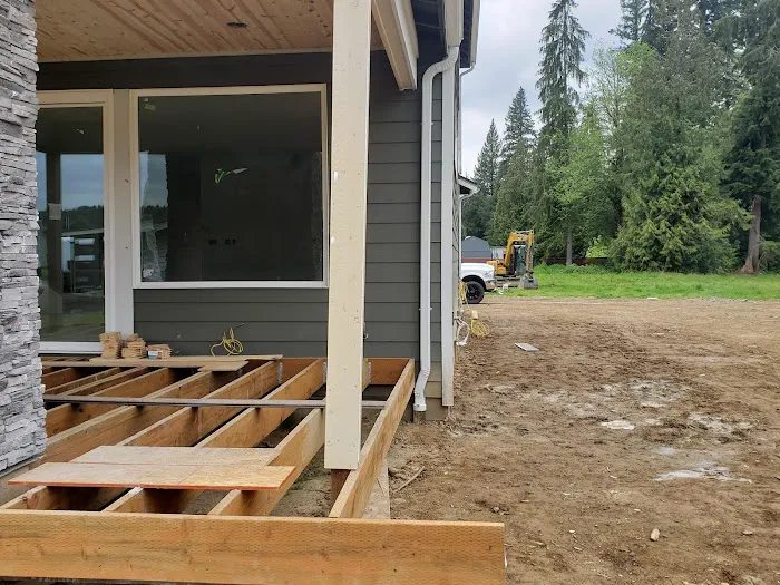 Hillcrest Homes LLC Picture 10