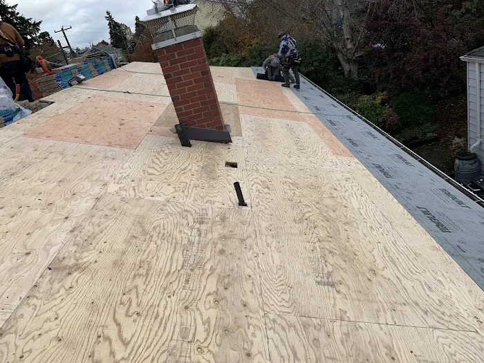 River Roofing LLC Picture 5