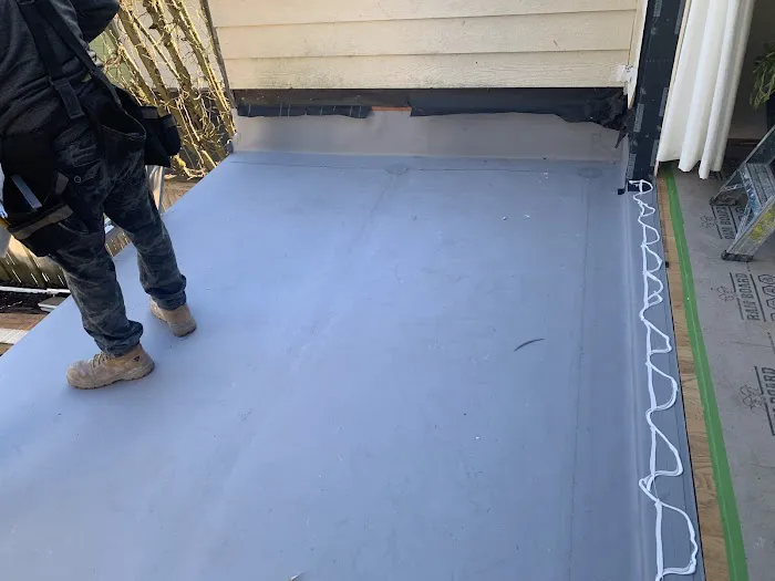 River Roofing LLC Picture 2