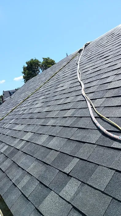 AR ROOFCARE LLC Picture 1
