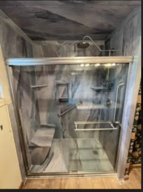 Jorge's Roofing Picture 4