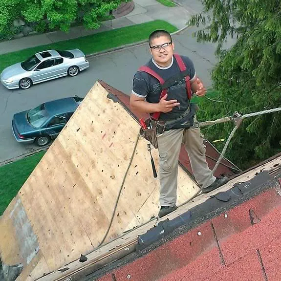 Rosas Roofing LLC Picture 4