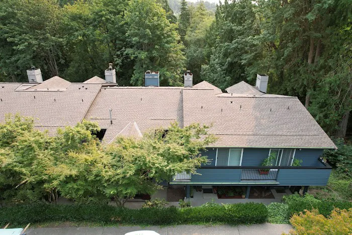 Riverside Roofing & Gutters Picture 9