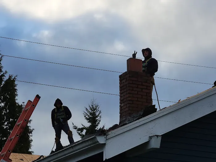 Bayside Roofing LLC Picture 3