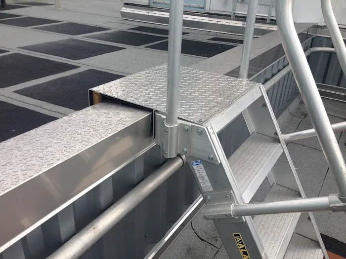 McDonald & Wetle Roofing Picture 3