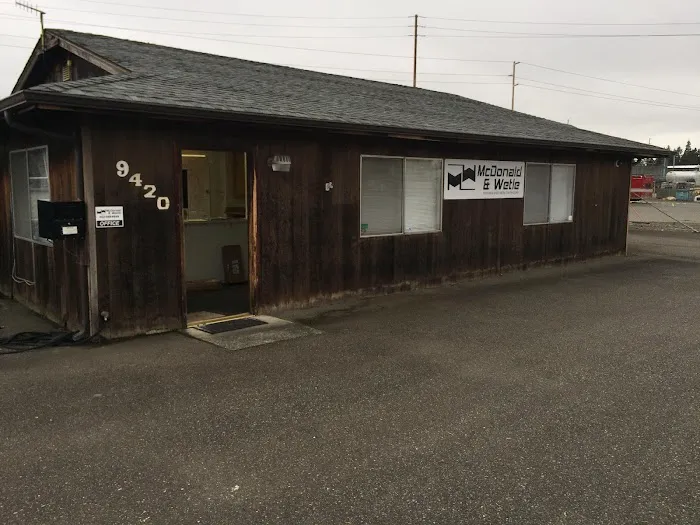 McDonald & Wetle Roofing Picture 2