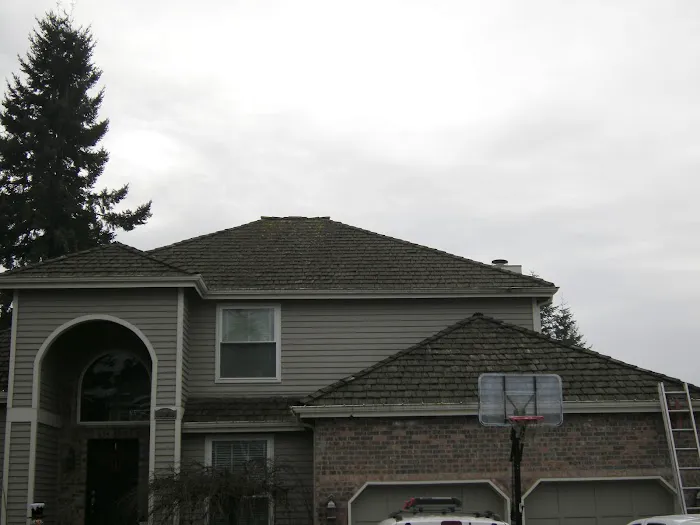 DHT CONSTRUCTION & ROOFING Llc Picture 6