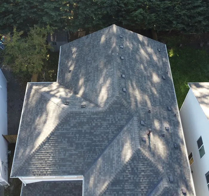 IRC Roofing Company Picture 8