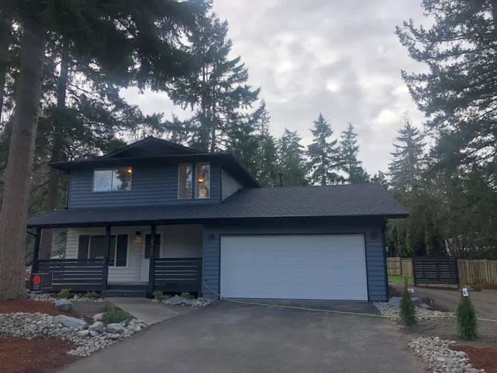 American Roofing & Construction Company LLC Picture 9