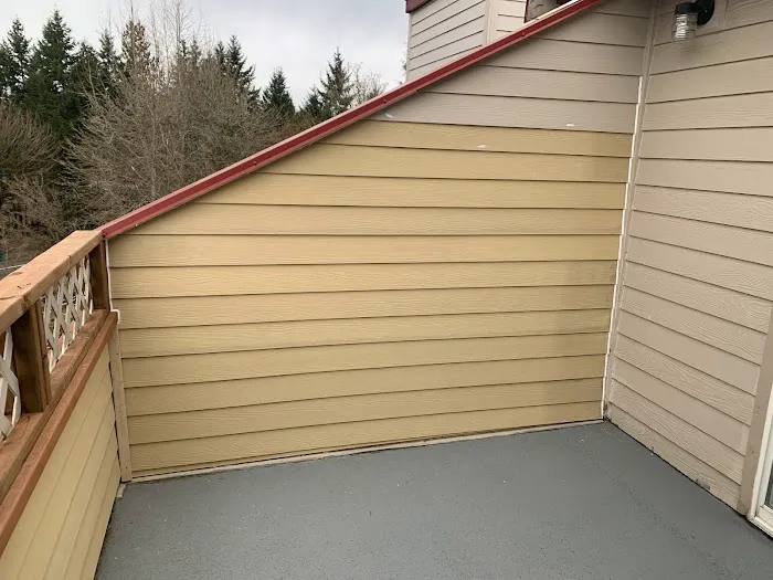 KAY & J M LLC Siding-roofing Picture 7