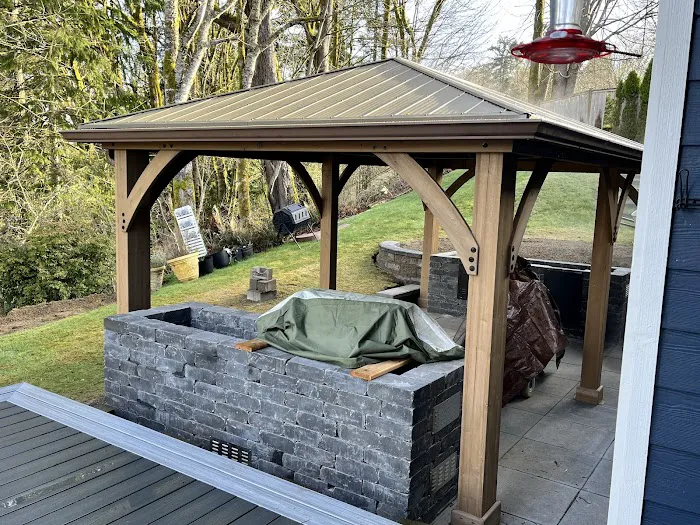 Novak's Continuous Gutters Picture 2