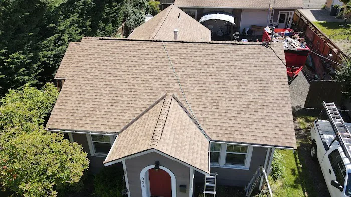 Proline Roofing and Restoration Picture 3