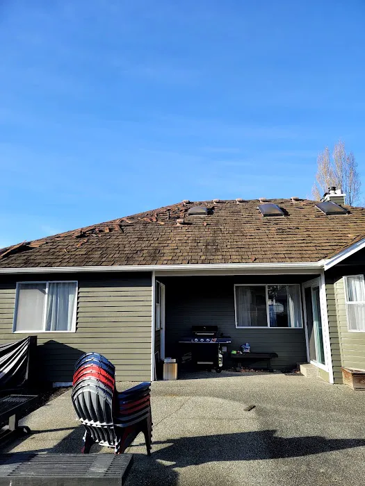 Crystal Clean Roofing inc Picture 4