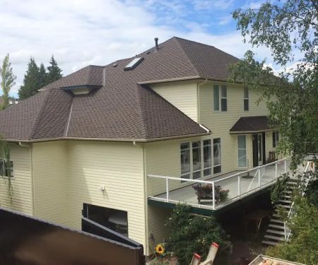 Skagit Roofing LLC