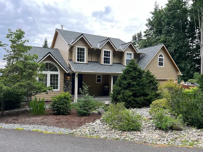 Savage Roofing Picture 9