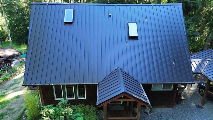 Hood Canal Roofing Picture 3