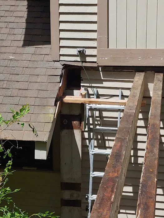 Leading Edge LLC Picture 4