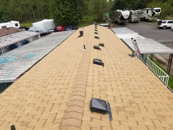 PNW Roofing & Crawl Space Insulation LLC Picture 1