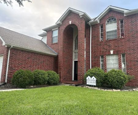 Eureste Roofing, Inc.