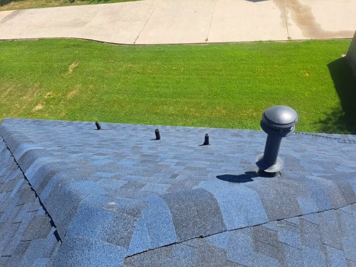 Aztec Contractor's Roofing & Construction Picture 8