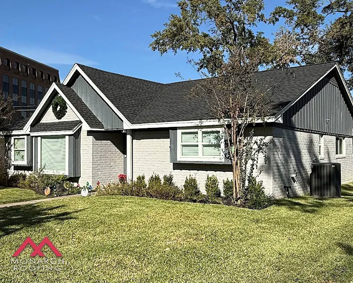 Monarch Roofing Houston Picture 3