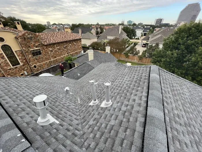 Gifford Roofing Picture 1