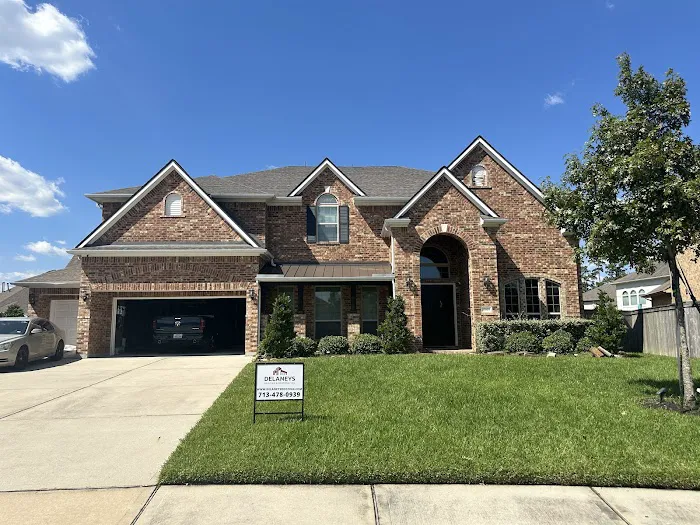 Delaneys Roofing & Restoration Inc. Picture 9