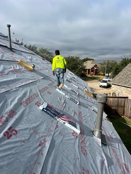 Zacarias Roofing LLC Picture 4